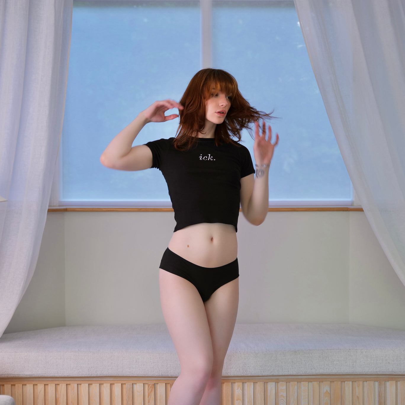 LOGO BABY TEE BLACK