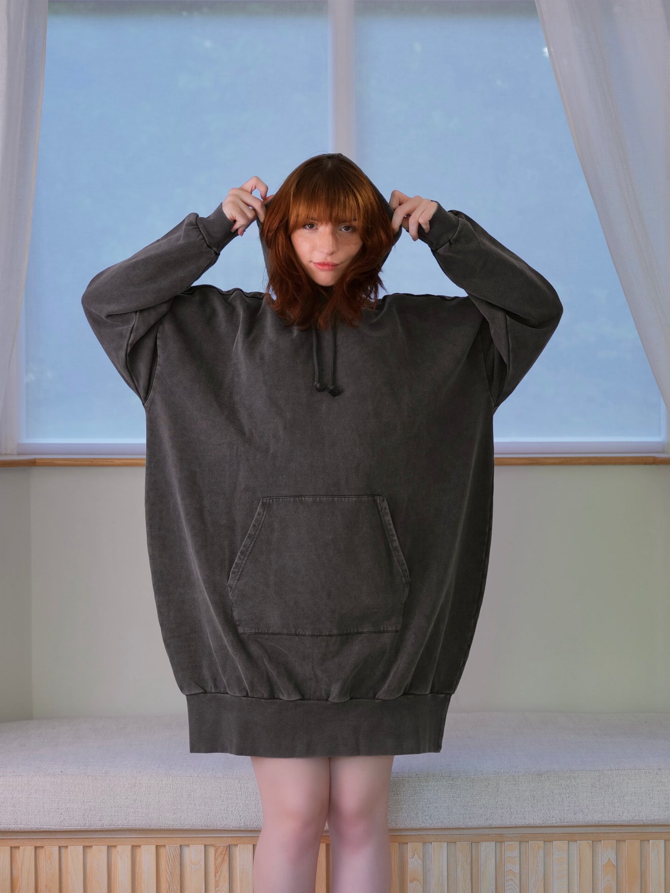 OVERSIZED HOODIE