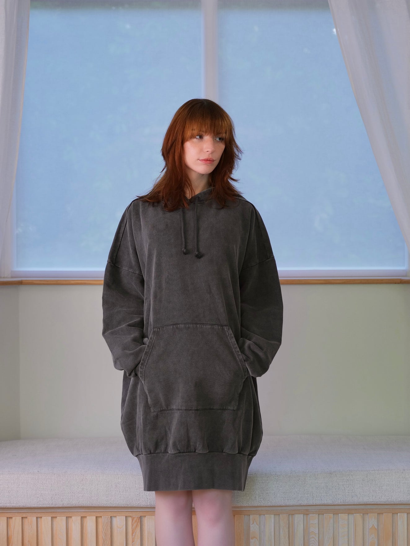 OVERSIZED HOODIE