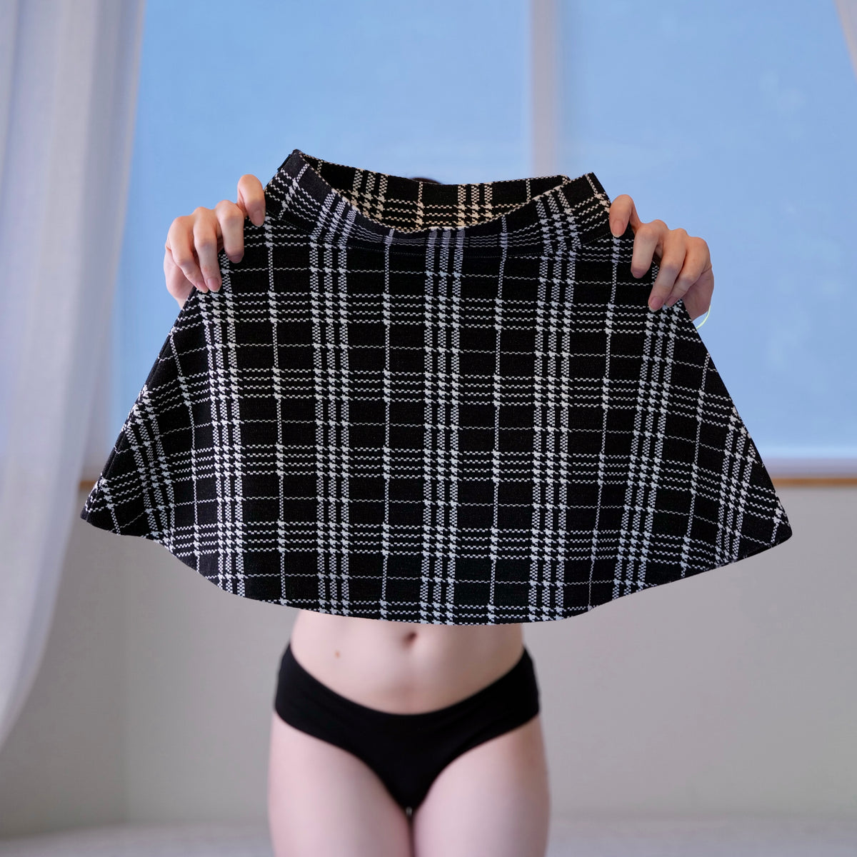 HOUNDSTOOTH SKIRT