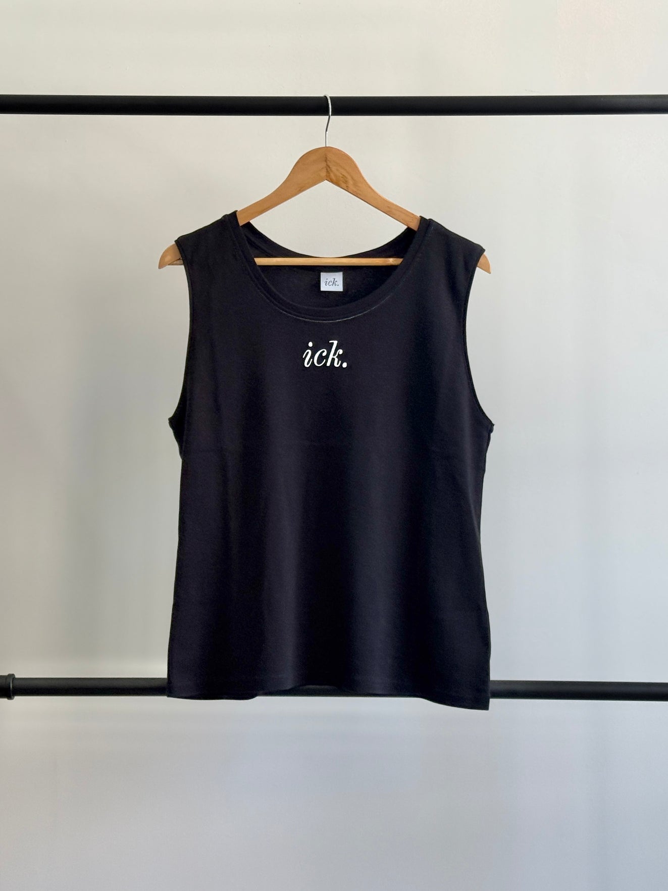 STITCH TANK BLACK