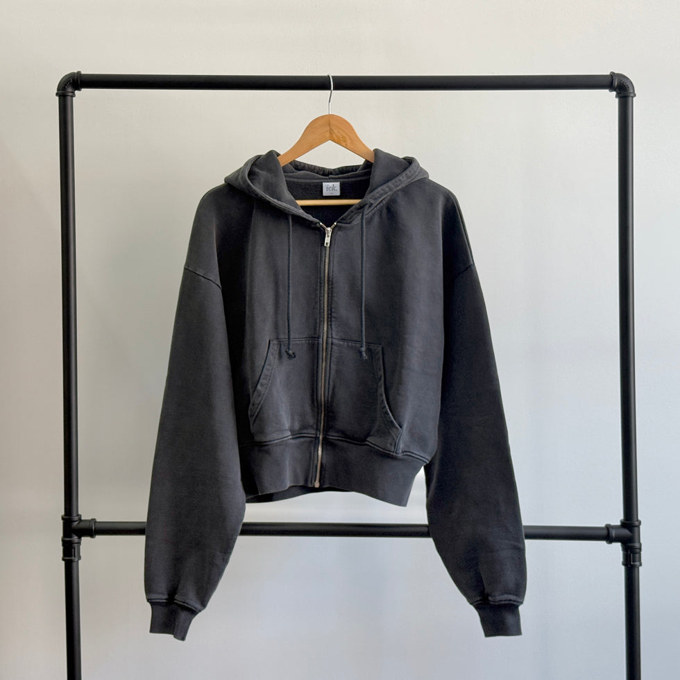 STONE CROPPED HOODIE